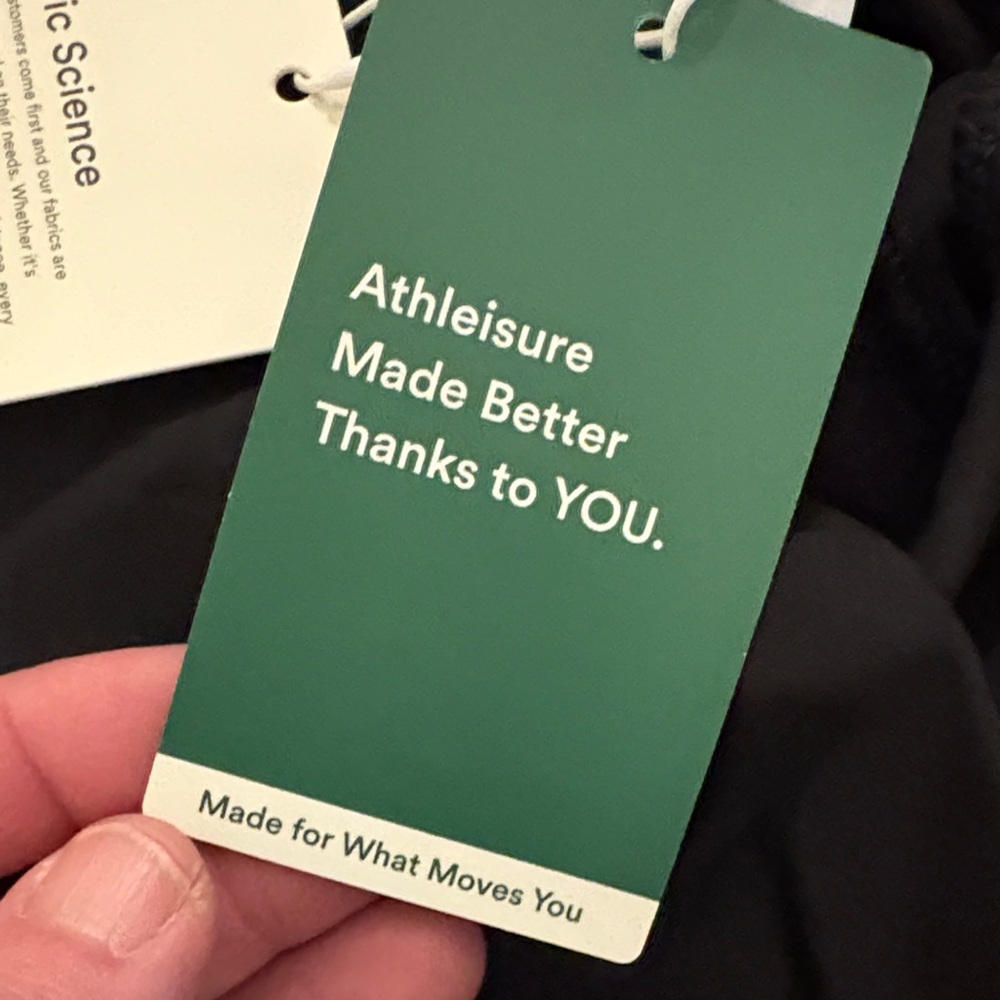 HALARA Black Wide-Leg High-Rise Shorts - Picture 7 of 12